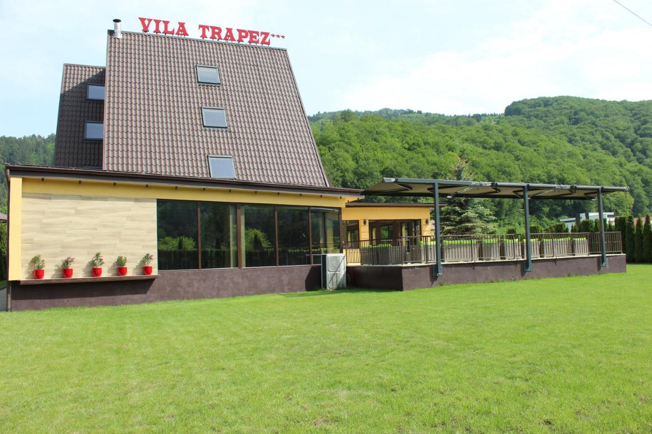 Vila Trapez Săcele Exterior foto