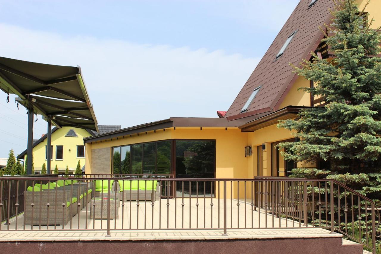 Vila Trapez Săcele Exterior foto